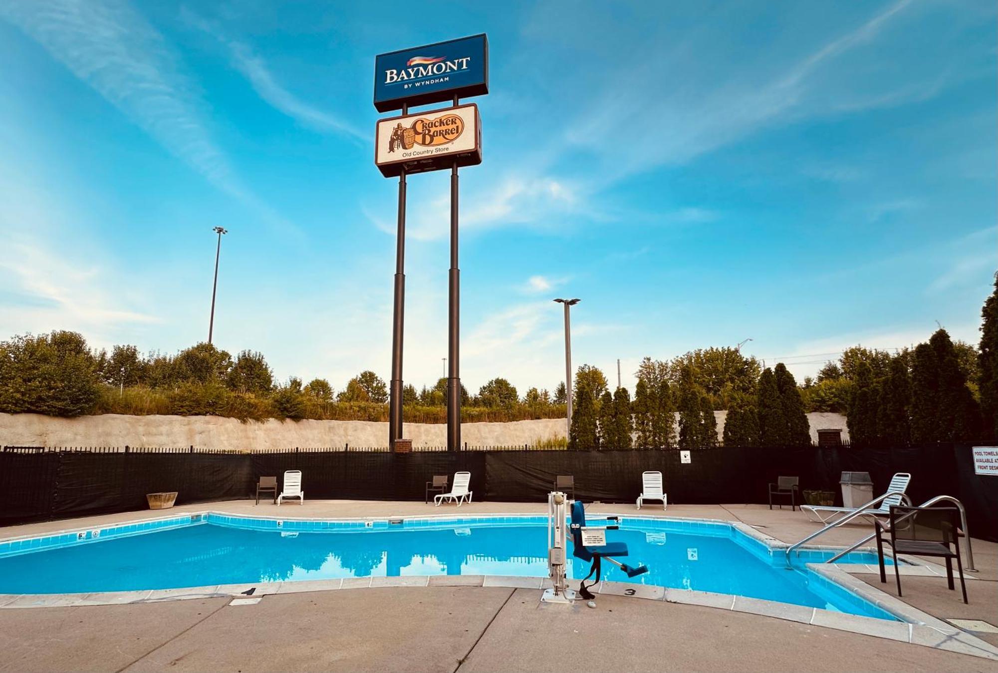 Hotel Baymont By Wyndham Indianapolis South Zewnętrze zdjęcie